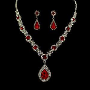 Sparkling Red Crystal Rhinestone Necklace and Earring Set Teardrop pendant New